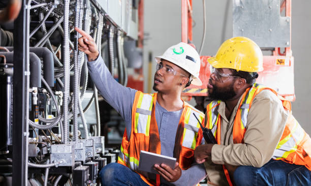 Best Local Electrician Companies  in Millersburg, OH